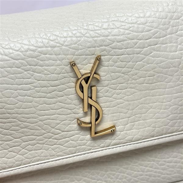 2026127204340899 620